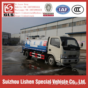 Camion de réservoir d&#39;eau de sprinkleur de rue de Dongfeng 4 * 2